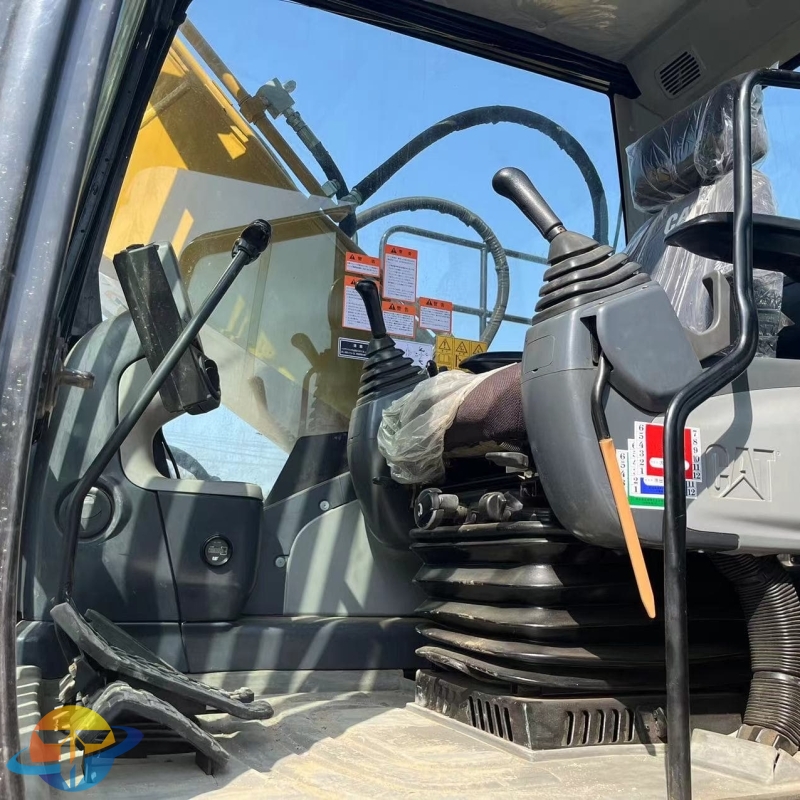Used excavator Caterpillar 320D2L for sale with good after-sales service and favorable price