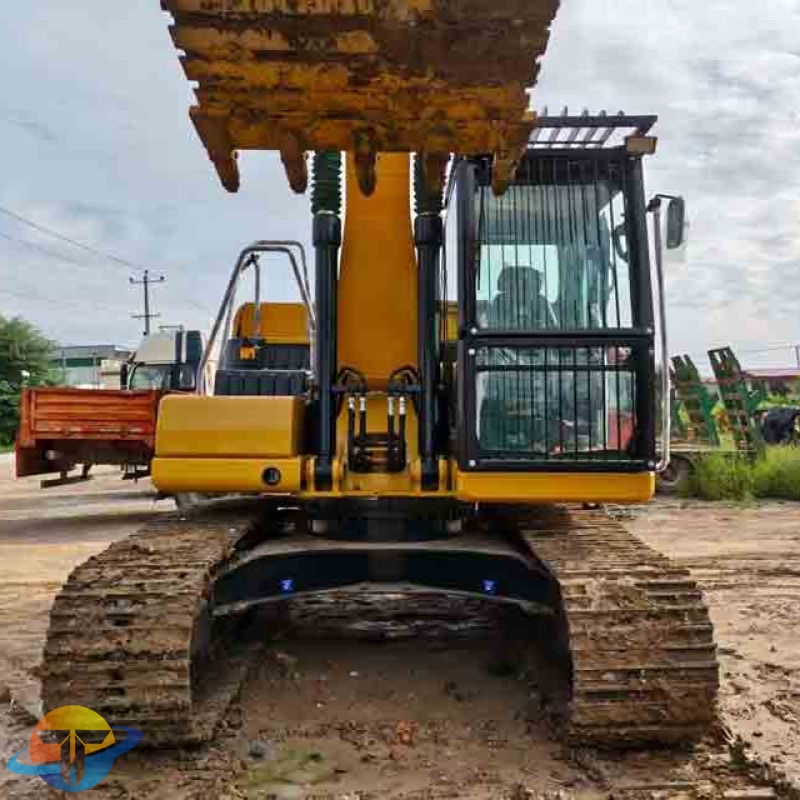Used Caterpillar CAT320GC excavator, earthmoving machinery, in excellent condition, powerful, professionally repaired, and available for sale