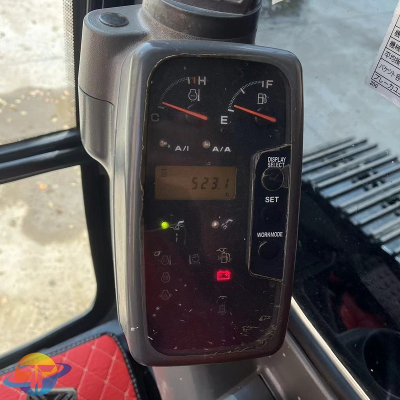 Hitachi ZX200 excavator Earthmoving machinery Used crawler excavator for sale