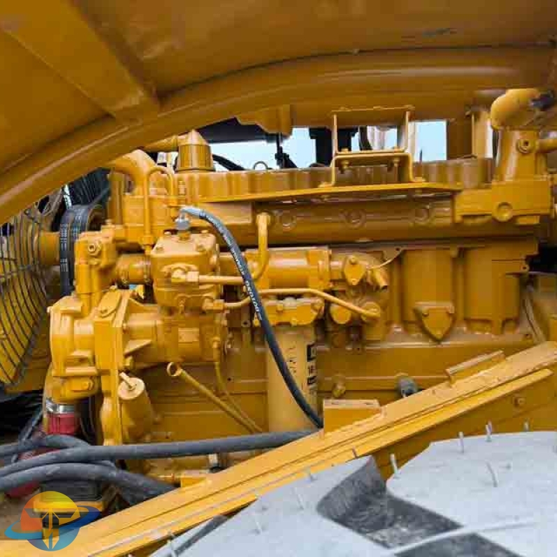 The Caterpillar CAT966H loader is in good condition, has strong power, and is available for immediate sale.