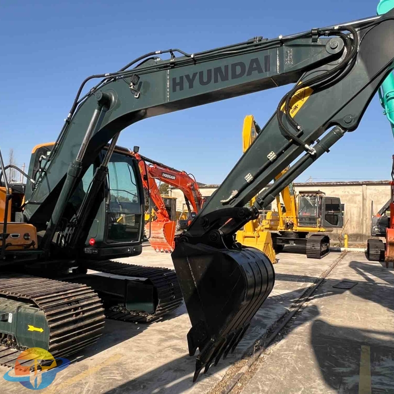 High quality original Hyundai R150LC-9 excavator in perfect condition at a super cheap price