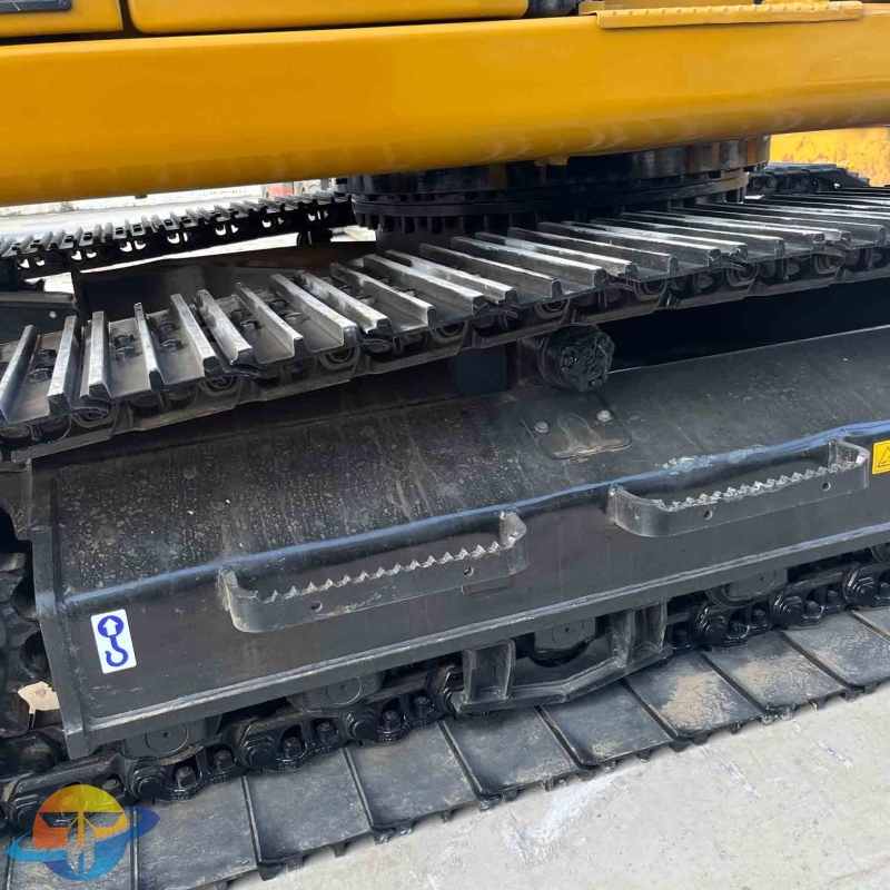 2022 genuine Caterpillar 323 excavator used construction machinery in good condition for sale.