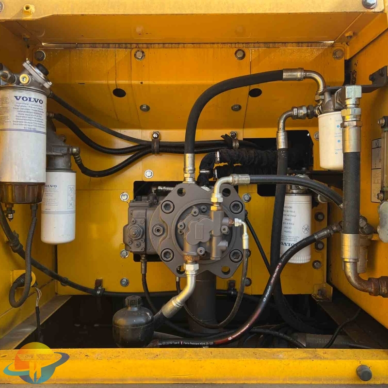 Original second-hand excavator Volvo EC210 excavator with good performance and cheap price for sale