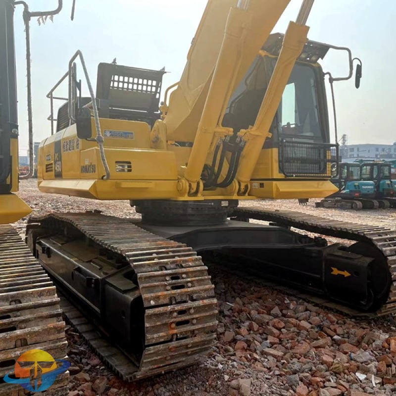 Cheap second hand Komatsu PC450-8 excavator crawler excavator for sale at low price