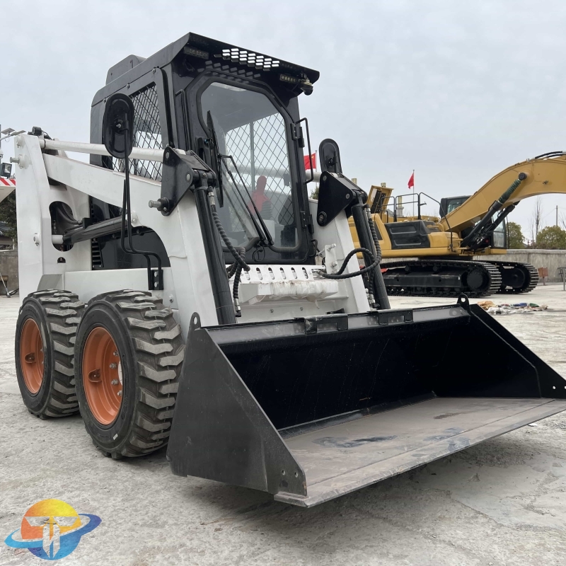Lightly used Skid steer ZT18 high quality guarantee low price
