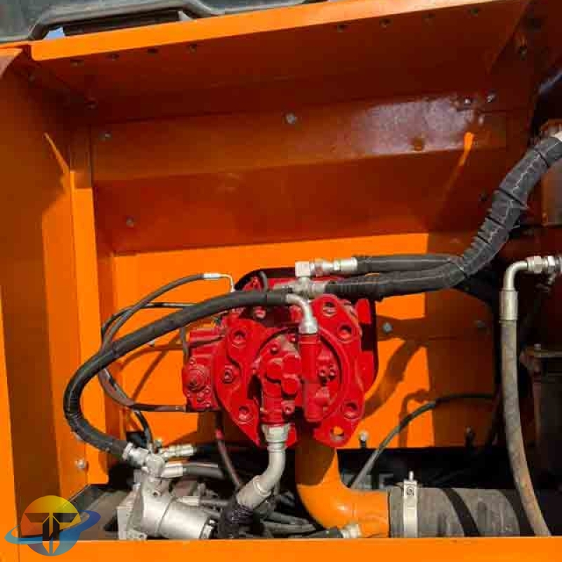 Used Hyundai 220LC-9s excavator, original Korean Hyundai 220 excavator for sale, used in construction and mining.