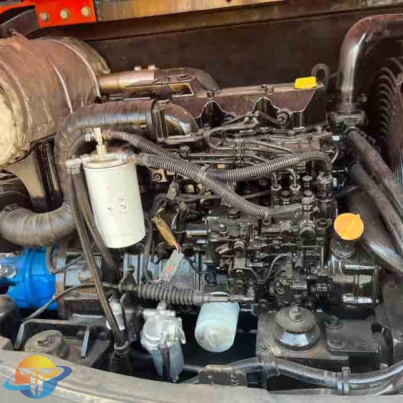 Used Doosan DX60-9C hydraulic mini excavator, suitable for small industrial projects. High quality, available for sale.