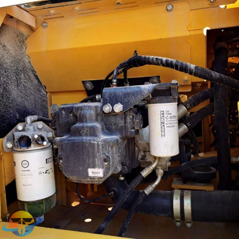 used Komatsu PC210-8 excavator works well imported excavator