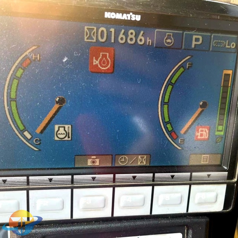 Cheap second hand Komatsu PC450-8 excavator crawler excavator for sale at low price