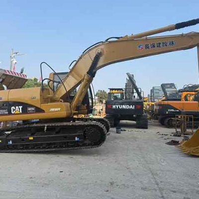 Used Caterpillar 320CL crawler excavator, high quality and in good condition, available for sale.