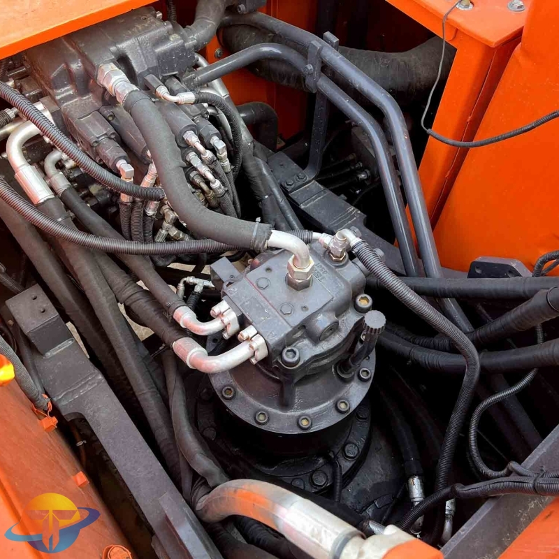 Good performance second-hand Doosan DX225LC Excavator low working hours for sale worldwide