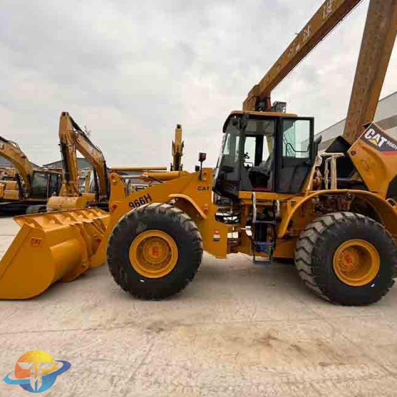 The Caterpillar CAT966H loader is in good condition, has strong power, and is available for immediate sale.