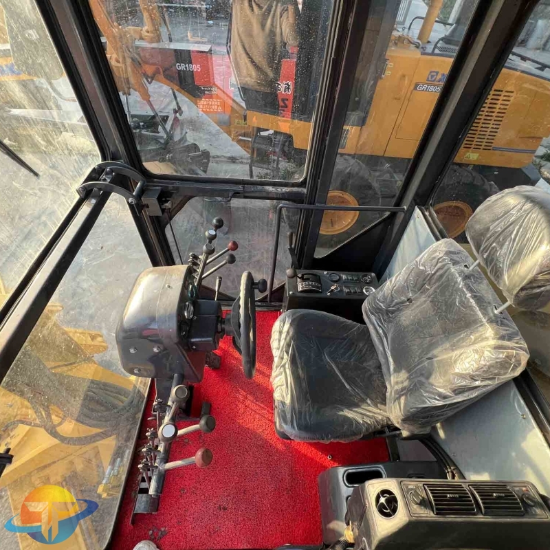 Used construction machinery Komatsu GD655 Motor Grader for sale cheap