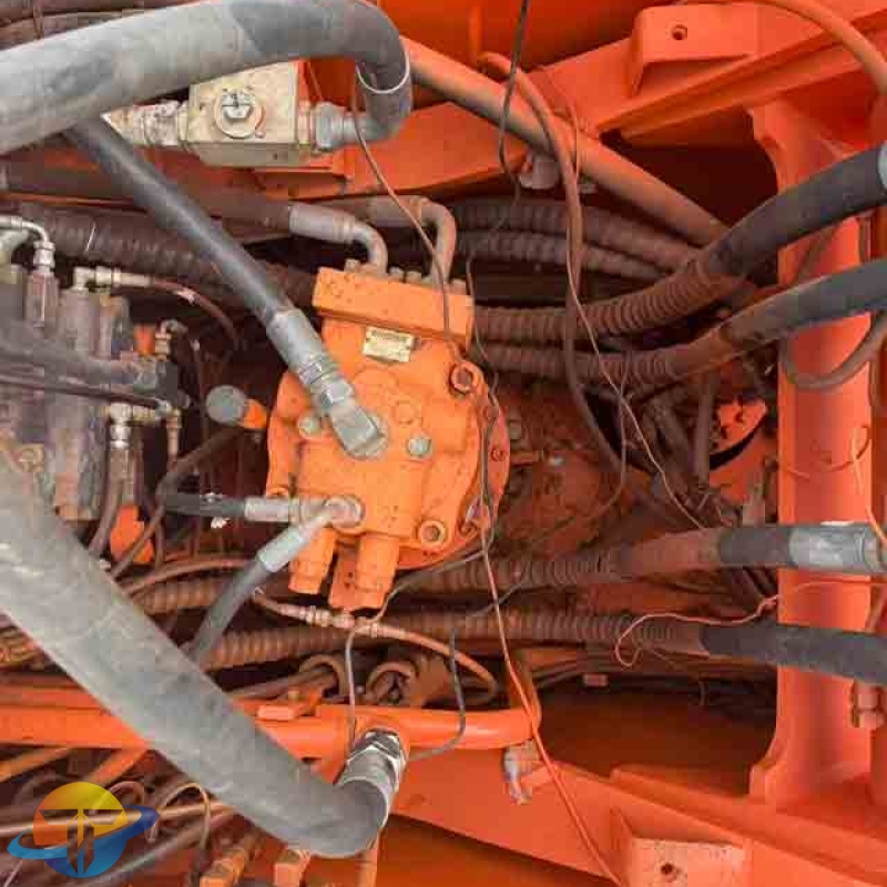 Doosan DH210 wheeled excavator with original motor and engine for sale.