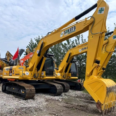 Komatsu PC220-8 excavator second-hand excavator environmental protection low energy consumption good price
