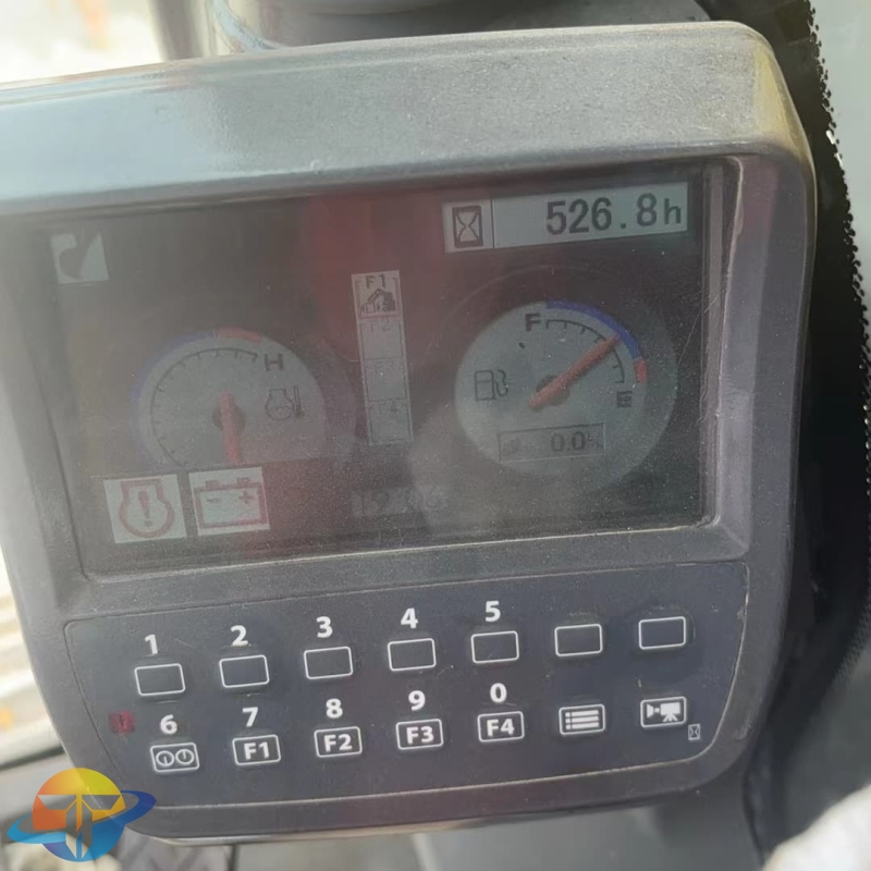 Well-maintained second-hand excavator Hitachi ZX210-3 excavator is cheap and easy to operate