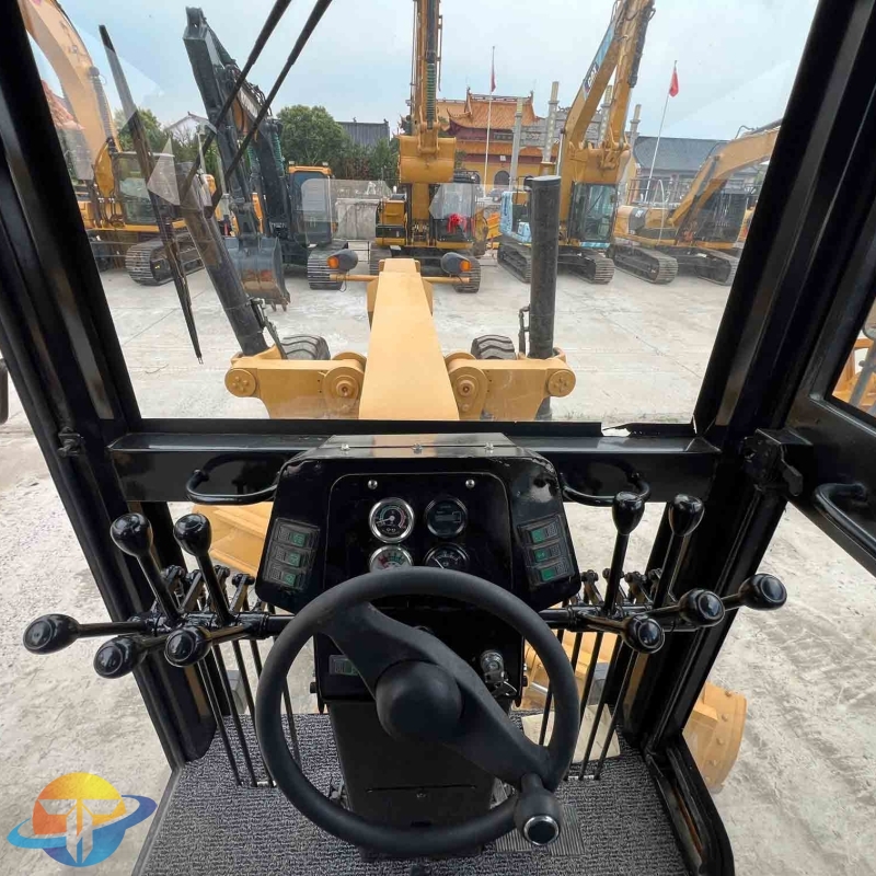 High quality Caterpillar brand second hand CAT140K Motor Grader for sale at low price