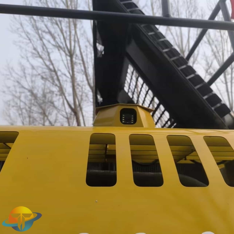 Used high quality Caterpillar 323D2L excavator to meet different construction needs at low prices