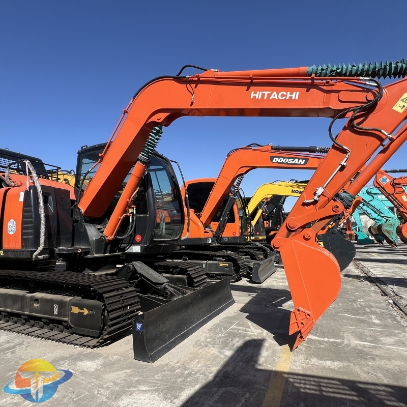 Second-hand machine ultra-low working hours CHITACHI ZX70 excavator original paint crawler excavator for sale