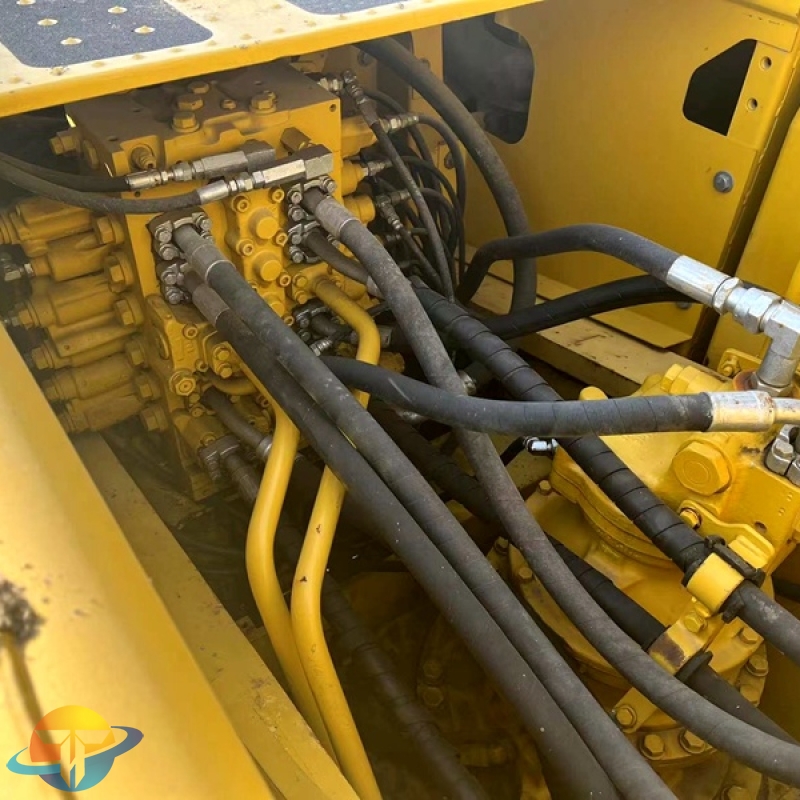 Used new arrival Kobelco SK260 excavator with short working time for sale