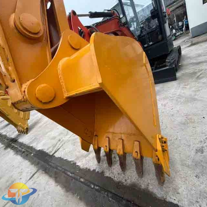 Used Hyundai 150 Crawler Excavator — Fuel-Efficient Model — In Stock and Available for Sale