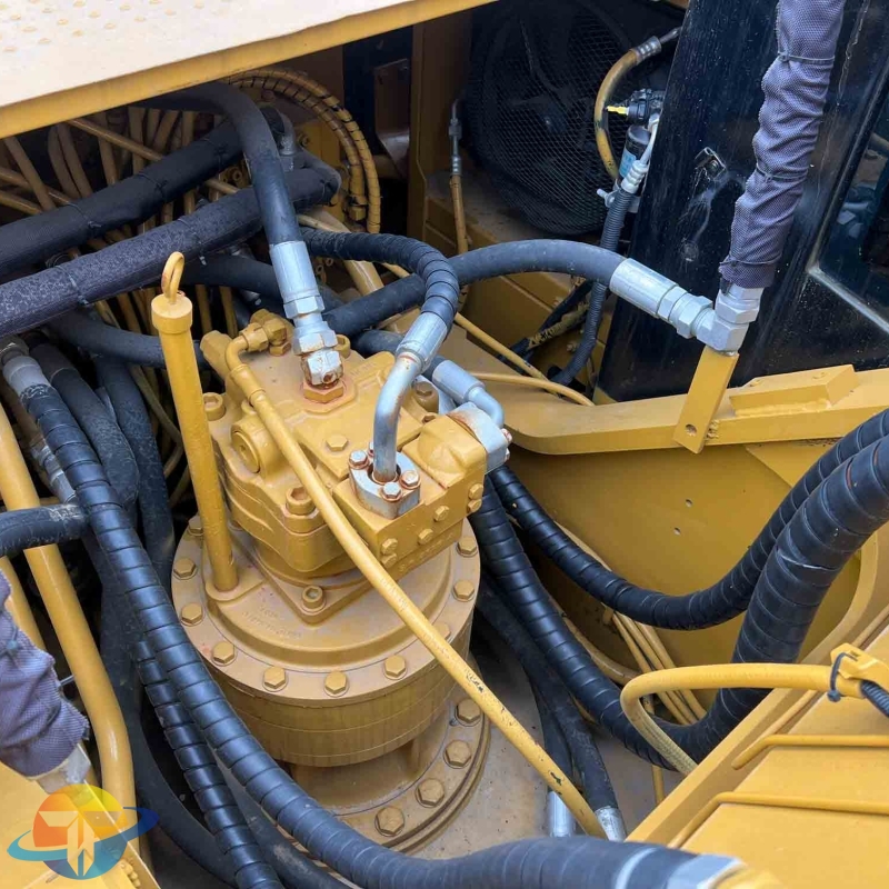 HOT SALE Used Caterpillar CAT329D2L Crawler Excavator  Good Condition Essential CAT Motor