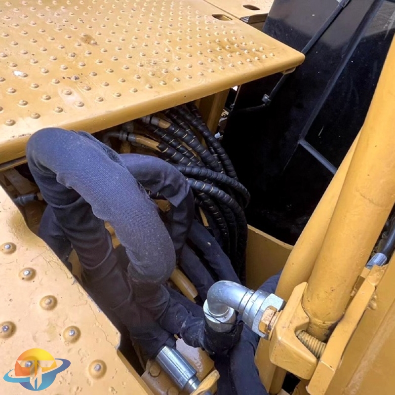 Used Caterpillar CAT313DL excavator engineering equipment high quality for sale