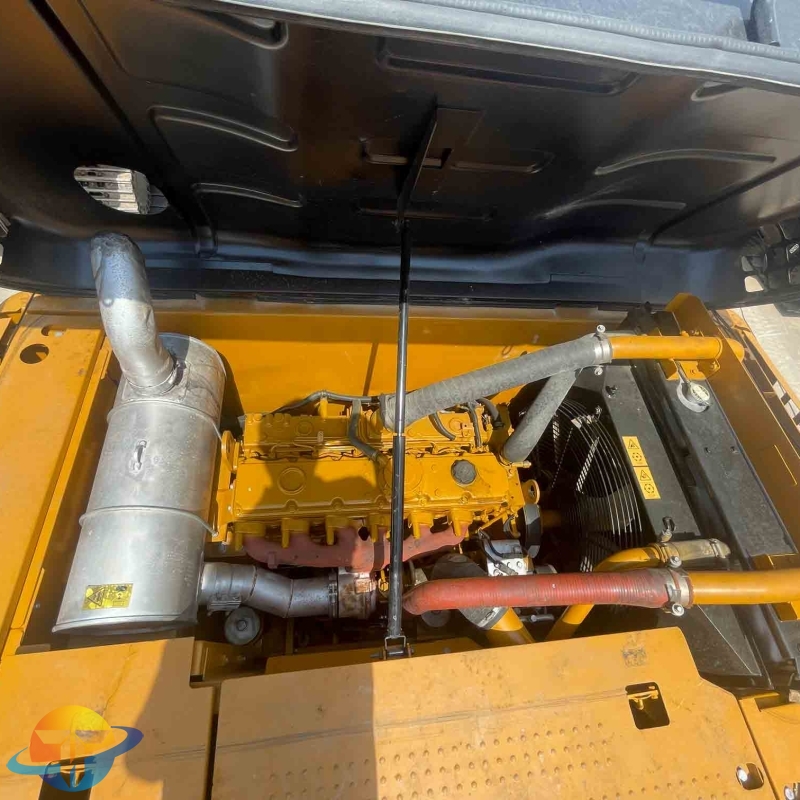 Original Caterpillar CAT320D2L excavator large second-hand construction machinery multi-purpose hydraulic excavator with high fuel efficiency and low maintenance for sale.