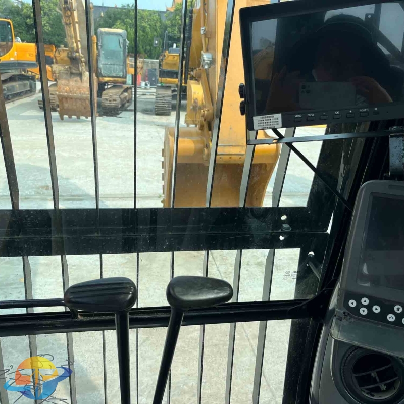 Hot sale Caterpillar 320D2L excavator imported high-performance second-hand excavator at a low price