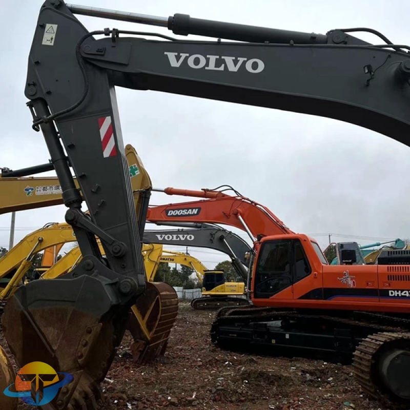 Cheap second-hand Volvo EC460BLC excavator imported excavator for sale at low price