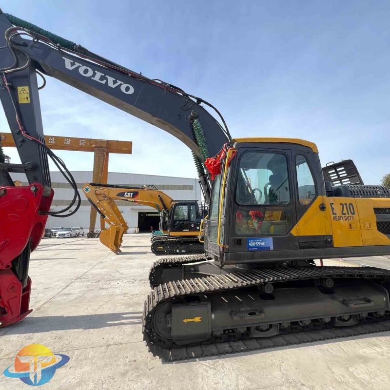 Hot sale product high guarantee Volvo EC210 excavator second hand excavator low working time