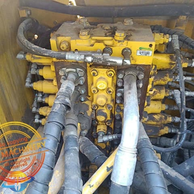 Second-hand excavator original Japanese Komatsu PC200-8M0 Excavator spot low price