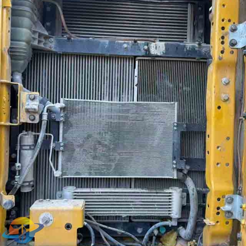 The popular Caterpillar 320 excavator tracked earthmoving equipment is in good condition and available for immediate sale.