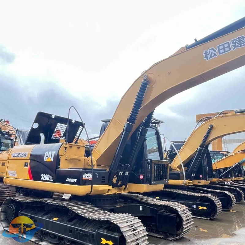 Used Caterpillar 320D2L crawler excavator with high quality engine and low consumption in good condition for sale.