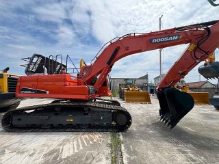 22 ton Doosan DX225LC-9C excavator good performance second-hand excavator for sale