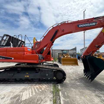22 ton Doosan DX225LC-9C excavator good performance second-hand excavator for sale