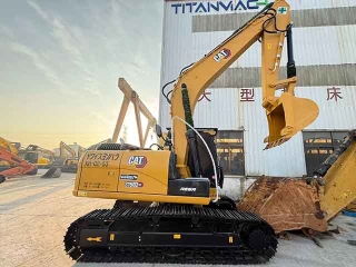 High-quality hydraulic pump for a used Caterpillar 315D2 excavator, quality guaranteed, stable performance, available for sale.