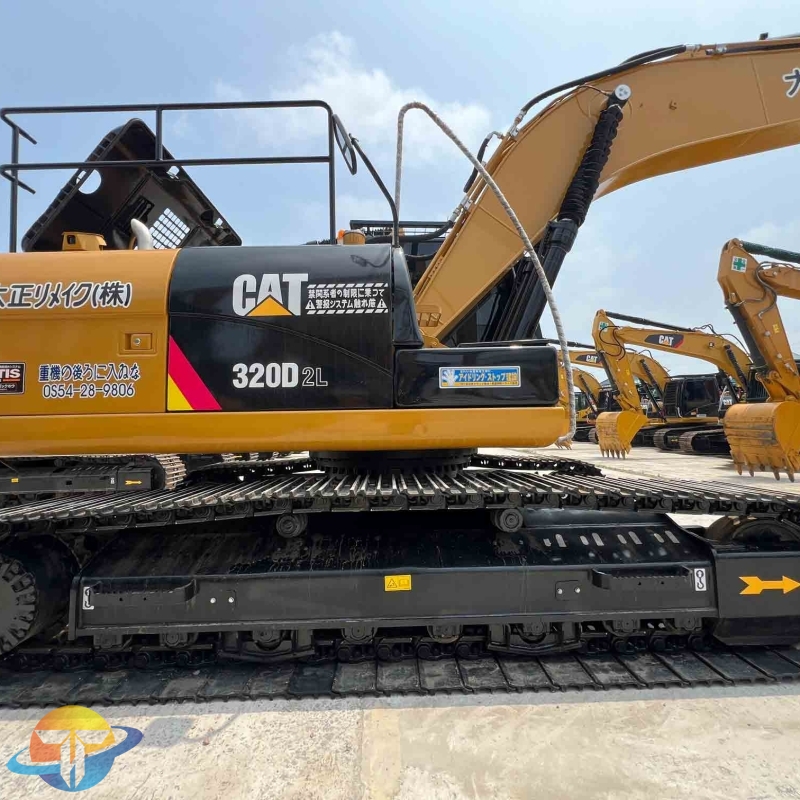 20 ton medium excavator used Caterpillar CAT320D2L excavator high quality direct sales