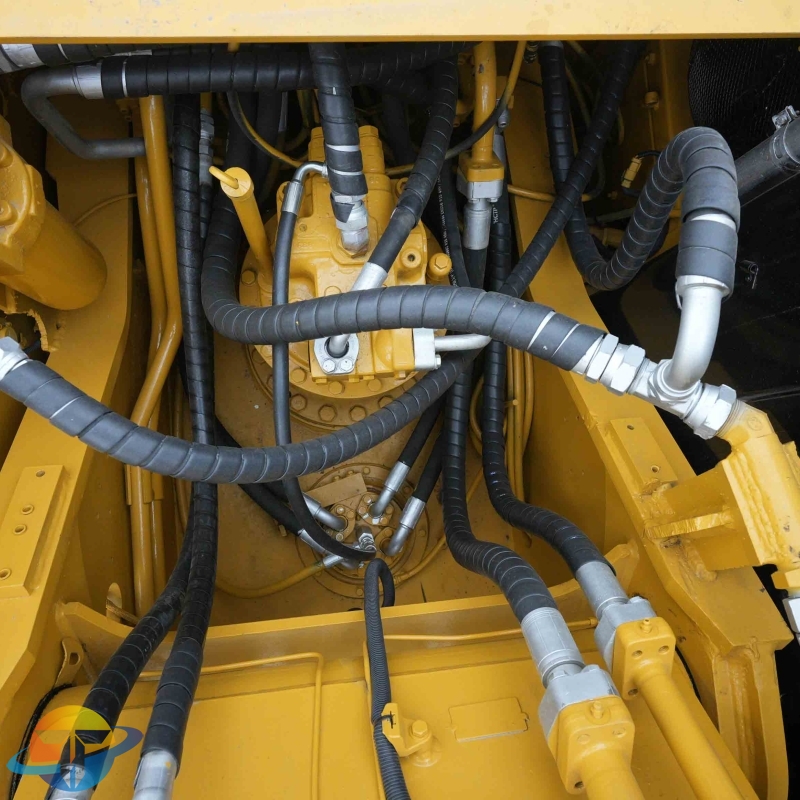 Low price Caterpillar CAT329D2L excavator second-hand machinery is hot selling with high sales volume and quality assurance