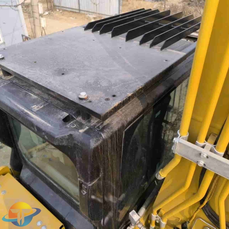 Hot selling original second-hand Caterpillar CAT320 excavator for sale at low price  sufficient power and high cost performance