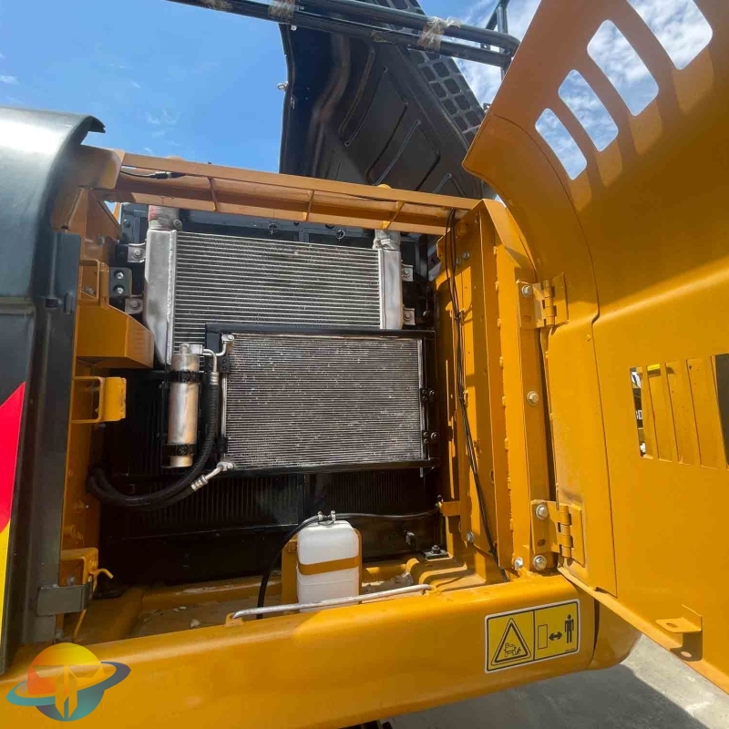 Original Caterpillar CAT320D2L excavator large second-hand construction machinery multi-purpose hydraulic excavator with high fuel efficiency and low maintenance for sale.