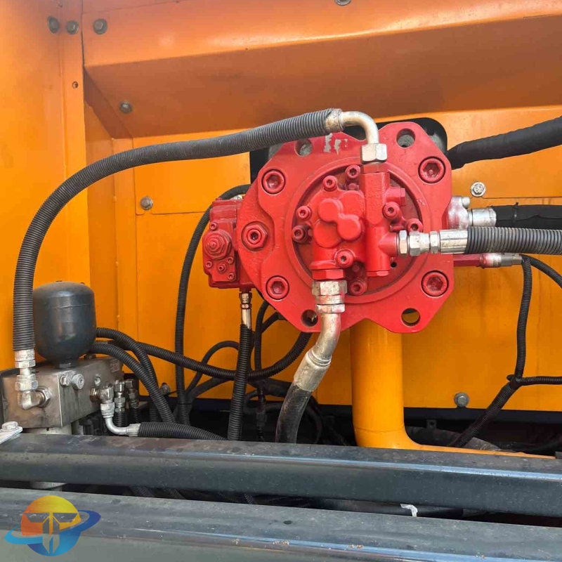 Hot selling brand Hyundai 305LC-9T excavator with high quality for sale with core components hydraulic construction machinery for sale.