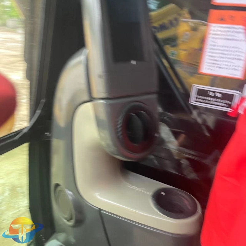 Used Caterpillar 320D2L excavator good quality and good price