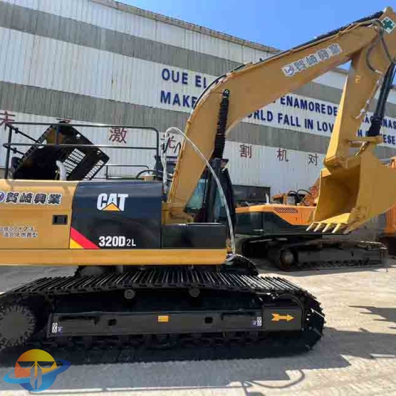 Japanese second-hand excavator Caterpillar CAT320D2L excavator high quality 20 tons cheap for sale