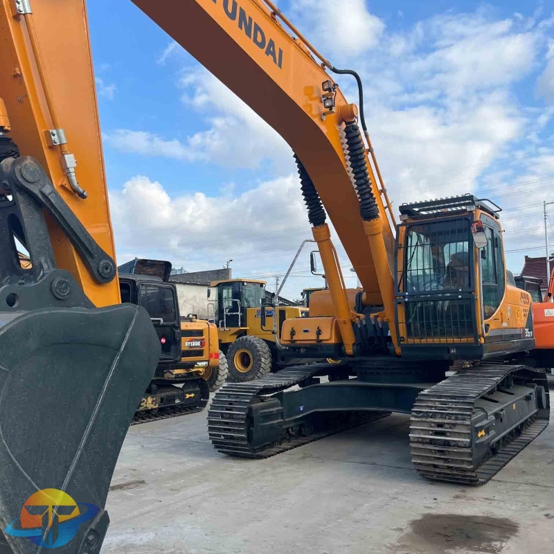 Hot selling brand Hyundai 305LC-9T excavator with high quality for sale with core components hydraulic construction machinery for sale.