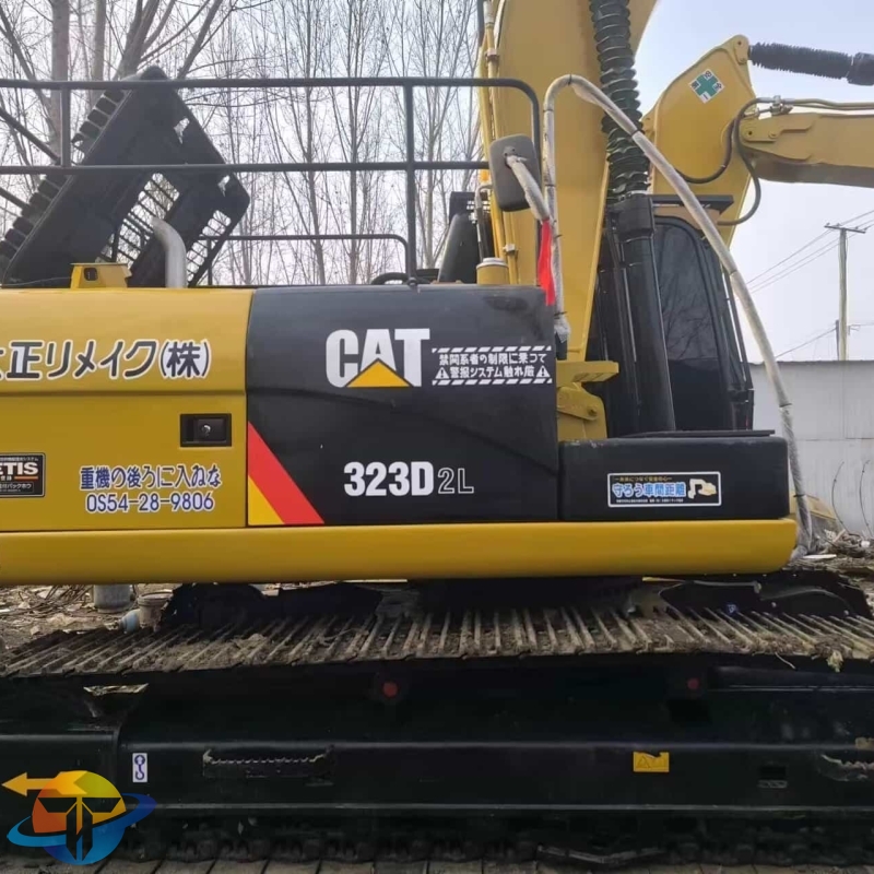 Used high quality Caterpillar 323D2L excavator to meet different construction needs at low prices