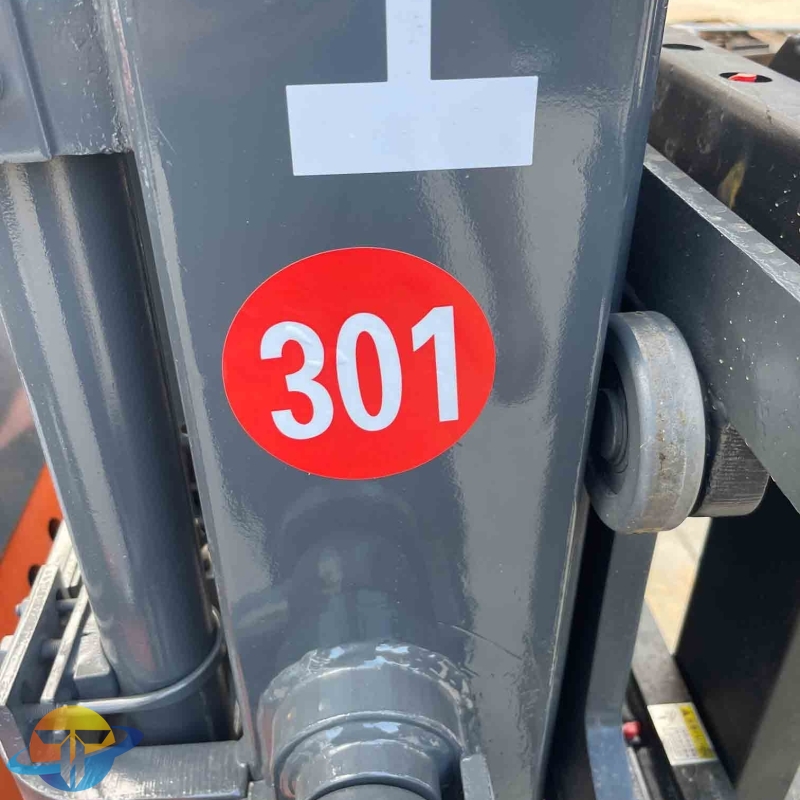 New arrival Heli full range of forklifts, diesel forklifts, electric forklifts for sale at low prices.