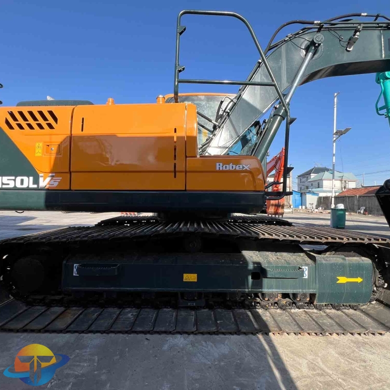 High quality original Hyundai R150LC-9 excavator in perfect condition at a super cheap price