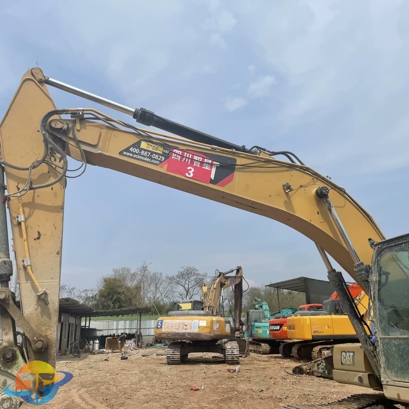 Crawler excavator used Caterpillar 320GC excavator original quality good