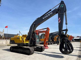 Volvo EC210 excavator